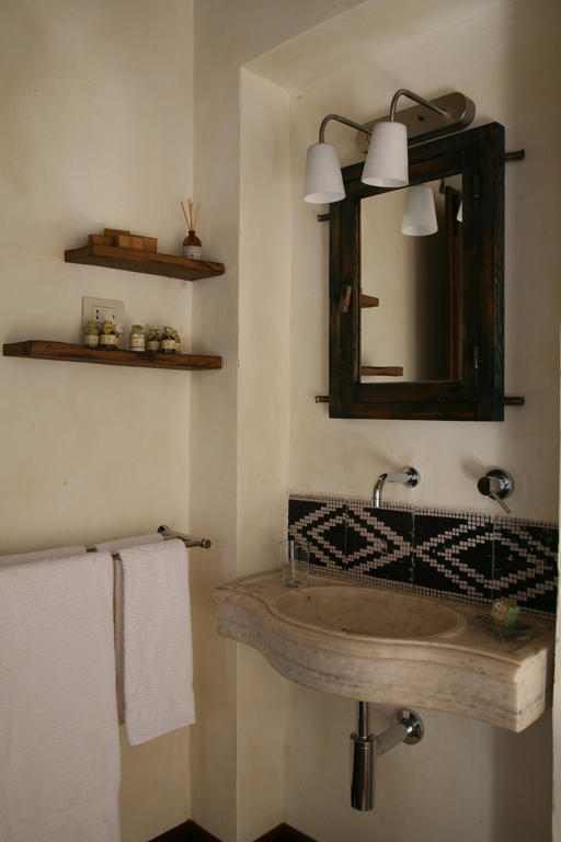 Hotel Borgo Di Carpiano Mengara Zimmer foto